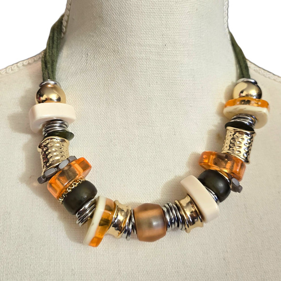 Chico's Necklace Chicos Green Cord 16" Multi Color Bead Gold Tone Chunky SKU2463 - Picture 1 of 6